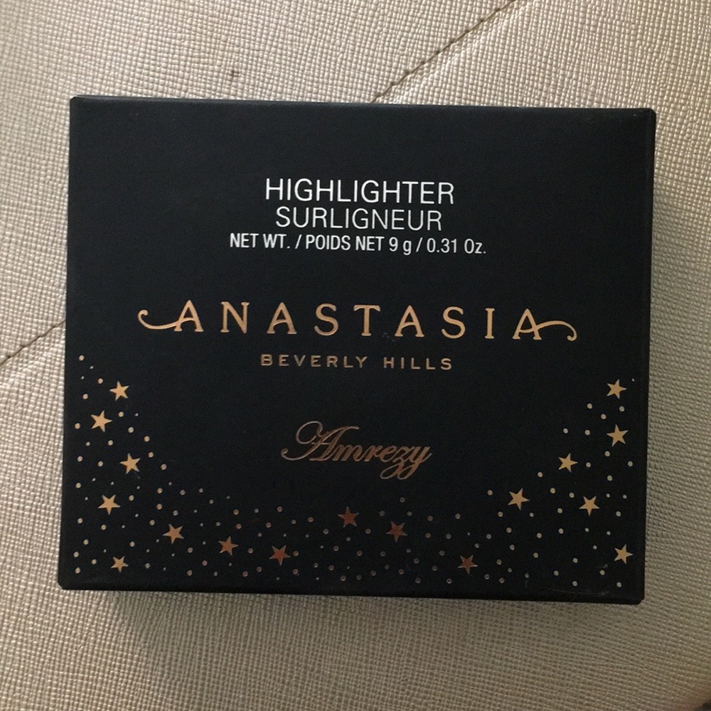 Anastasia Beverly Hills Amrezy Highlighter